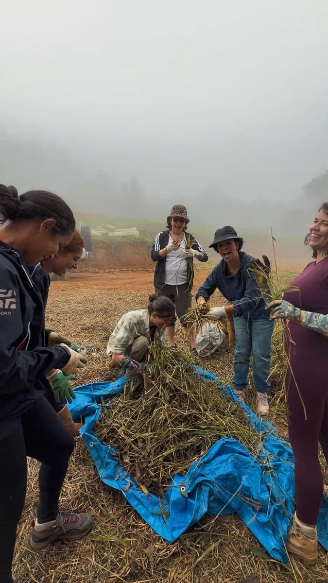 Participantes do Raiz & Riso no território